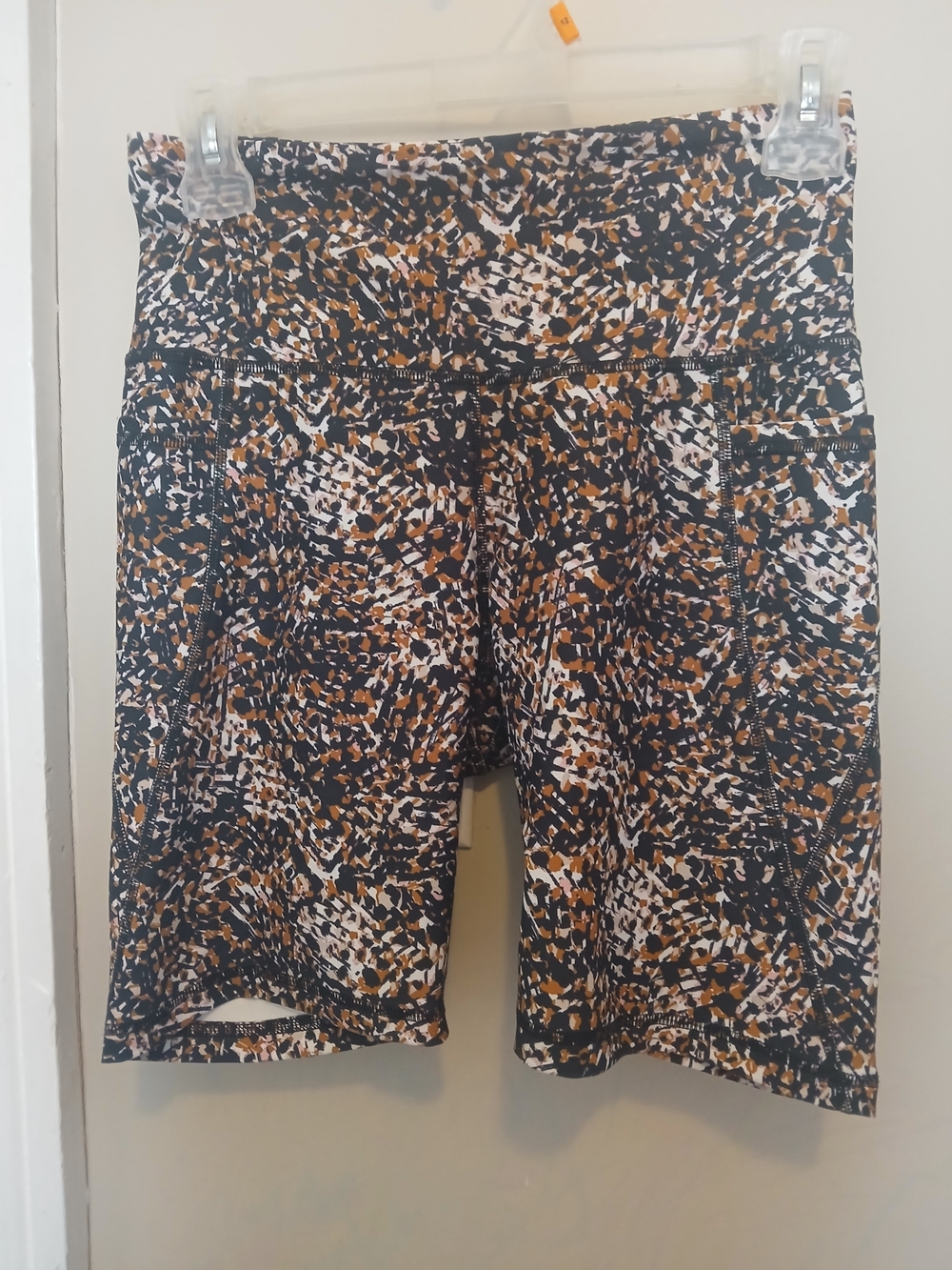 Old Navy Women's Black, White & Brown Animal Print Bike Shorts